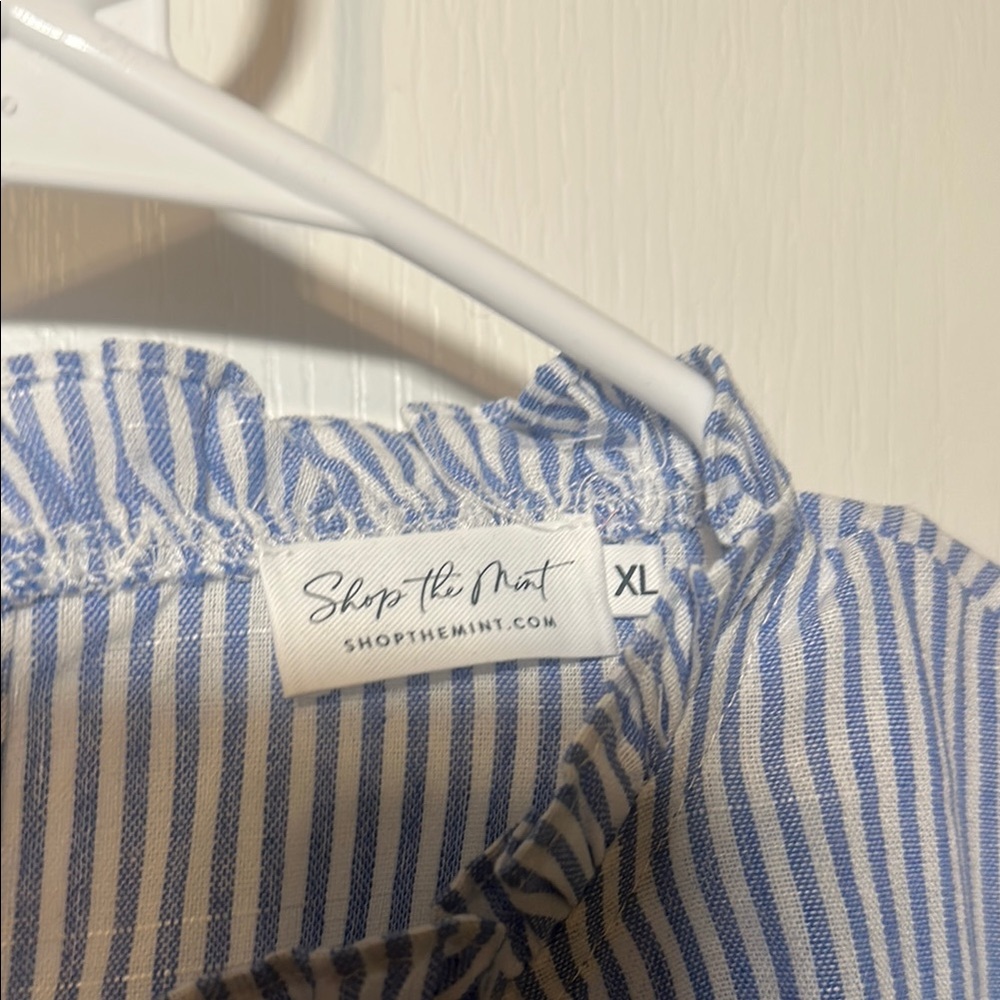 Blue Flutter Sleeve Ruffled Blouse - Picture 2 of 4